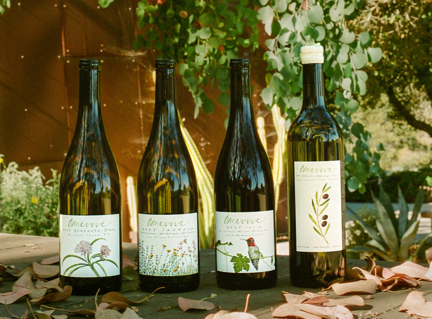 HOLIDAY GIFT BOX - $10 flat rate shipping